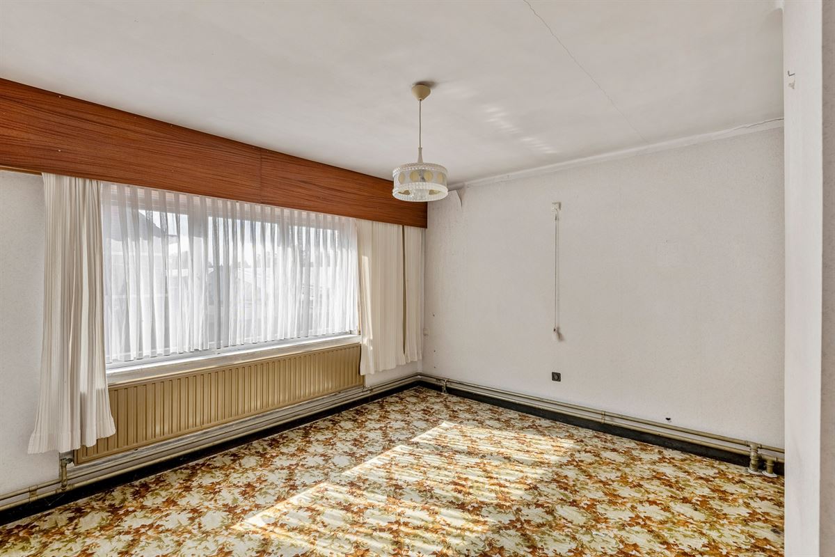 Te renoveren woning met potentieel