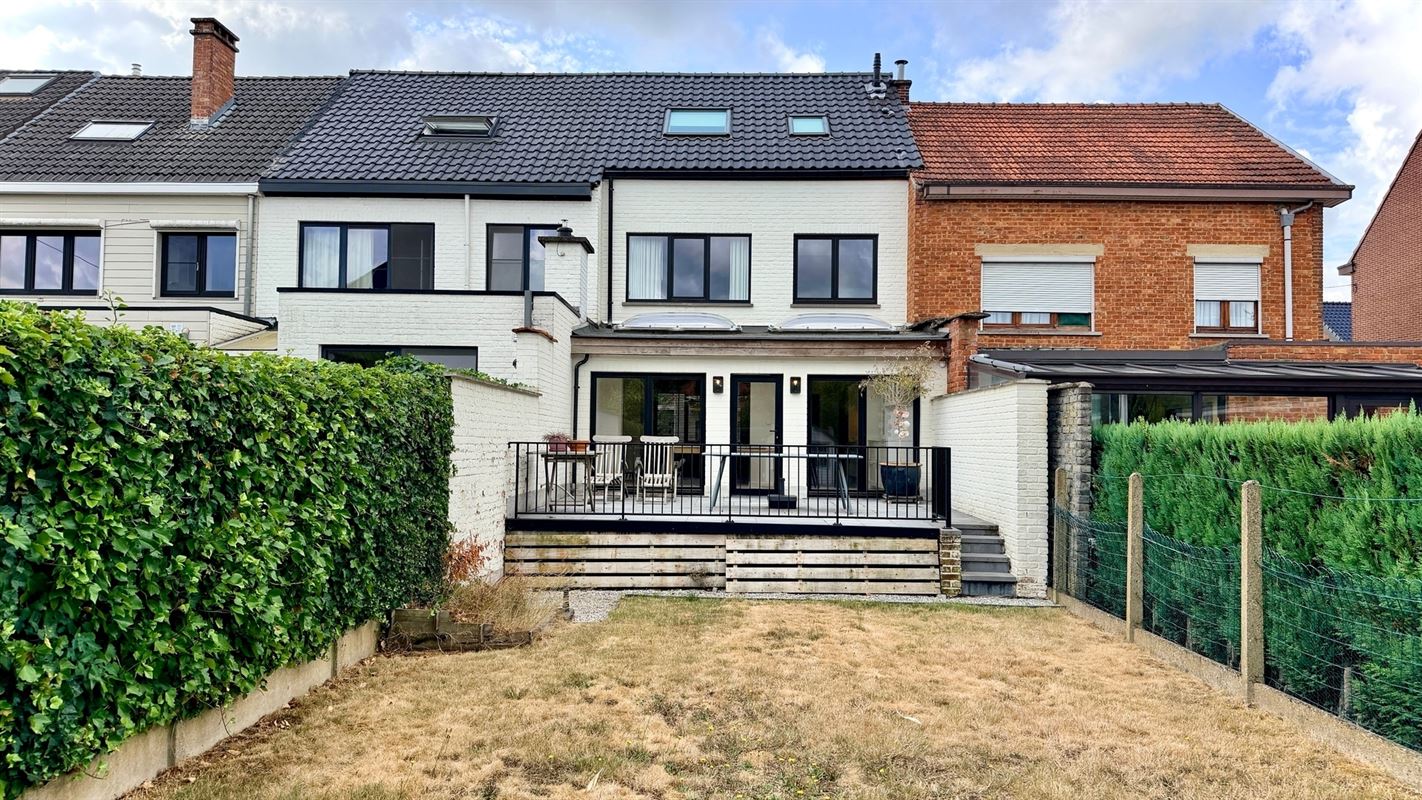 Gerenoveerde woning met 3 slaapkamers aan de rand van het Provinciaal domein