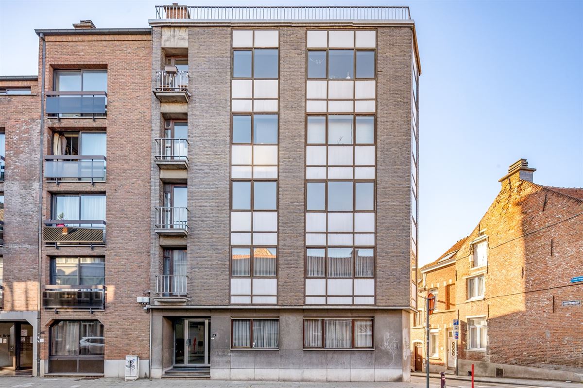 Charmant lichtrijk 2-slaapkamerappartement in hartje Leuven