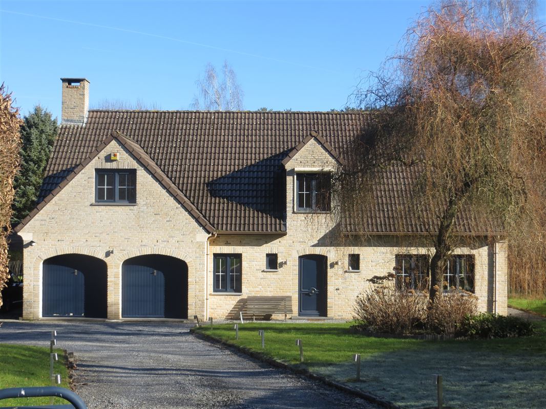 Image 1 : Villa à 1380 LASNE (Belgique) - Prix 1.950 €