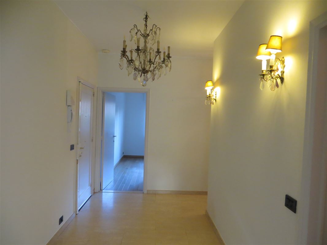 Image 4 : Apartment IN 1150 WOLUWE SAINT PIERRE (Belgium) - Price 450.000 €
