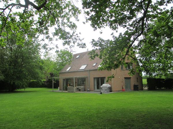 Villa classique à 1410 WATERLOO (Belgique) - Prix 3.000 &euro;