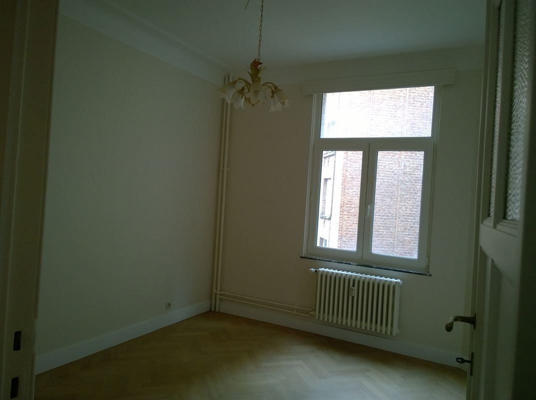 Image 11 : Appartement à 1050 IXELLES (Belgique) - Prix 1.450 &euro;