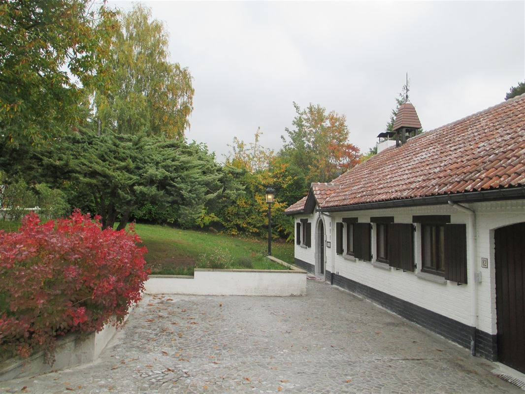 Image 5 : Villa de charme à 1495 VILLERS-LA-VILLE (Belgique) - Prix 595.000 €