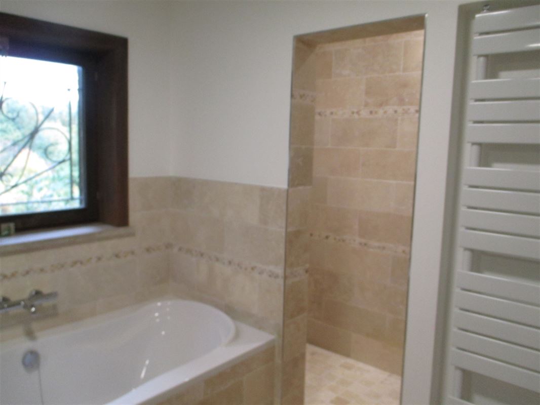 Image 9 : Villa de charme à 1495 VILLERS-LA-VILLE (Belgique) - Prix 595.000 €