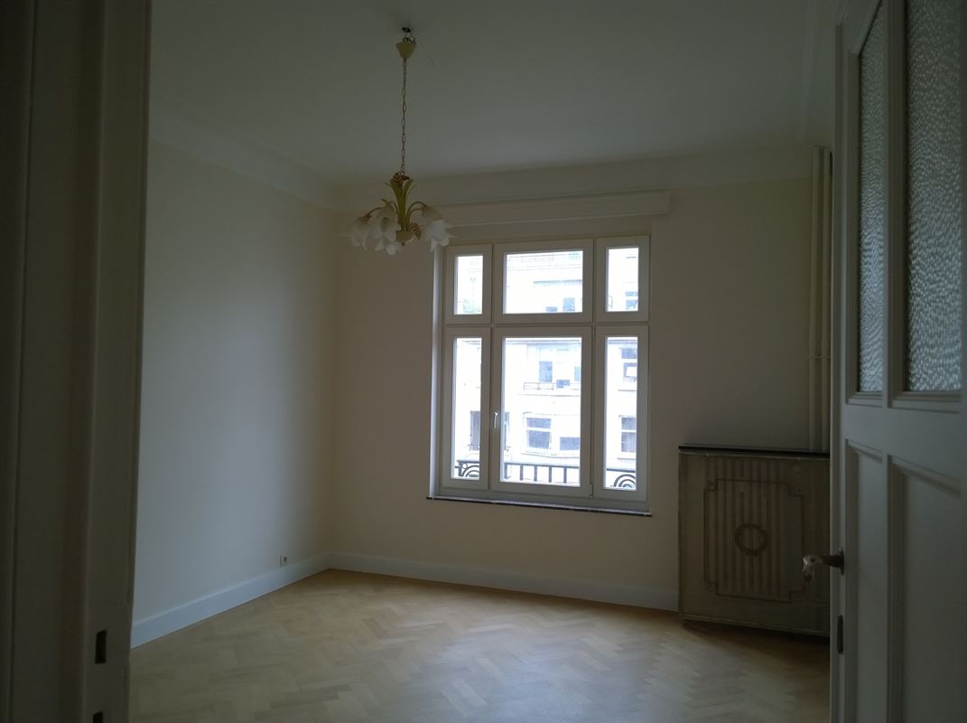 Image 12 : Appartement à 1050 IXELLES (Belgique) - Prix 1.450 &euro;