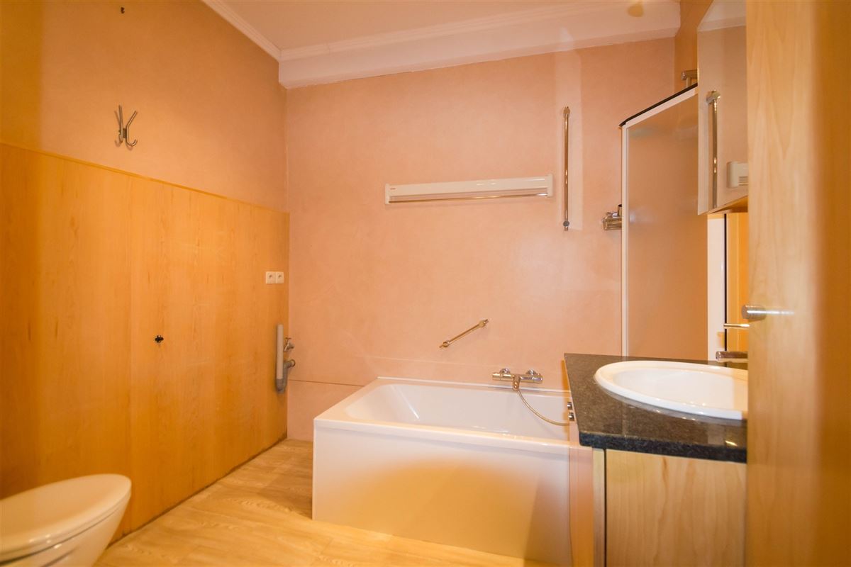 Image 5 : Appartement à 4030 GRIVEGNÉE (Belgique) - Prix 850 €