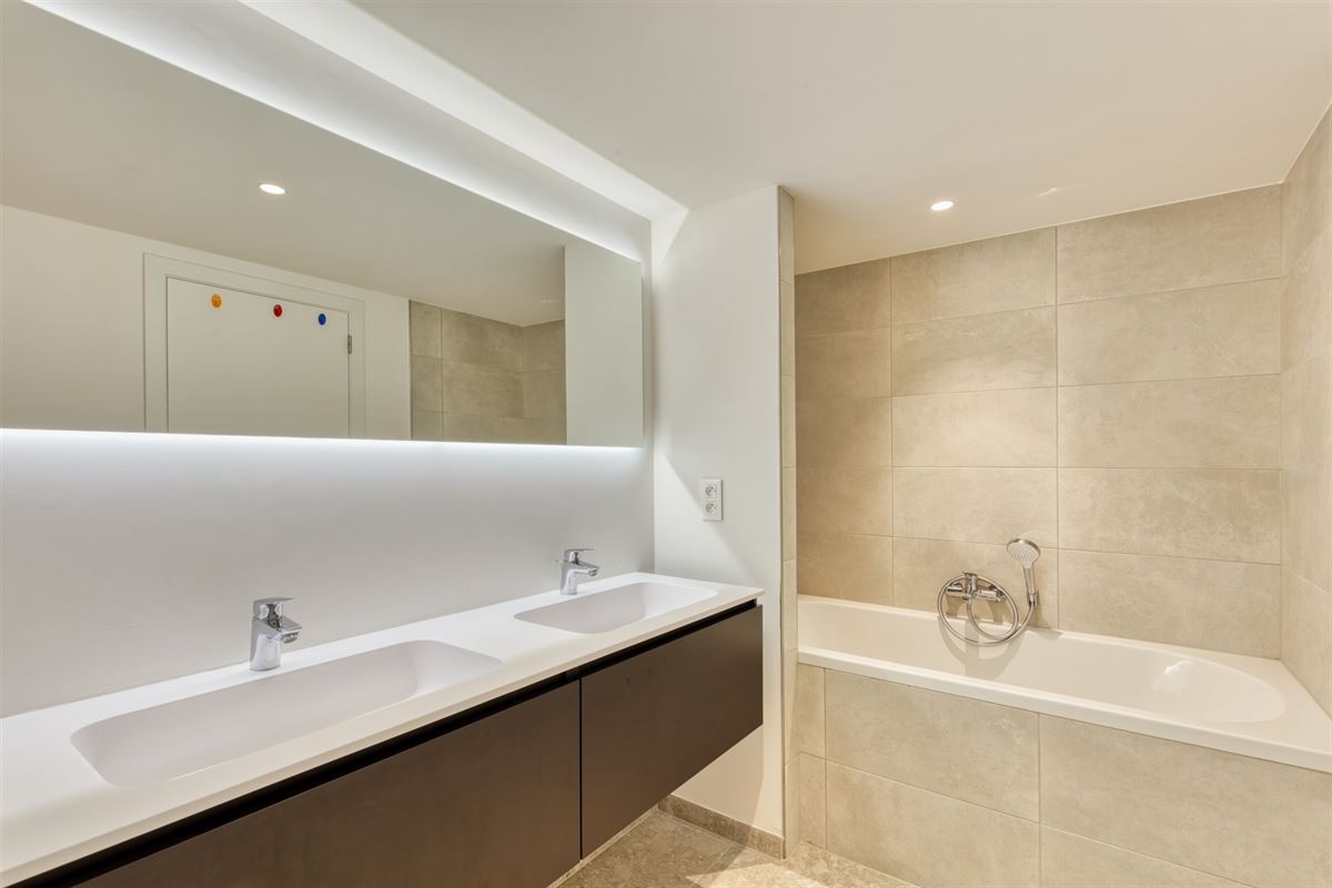 Image 7 : Appartement à 4000 LIÈGE (Belgique) - Prix 495.000 €