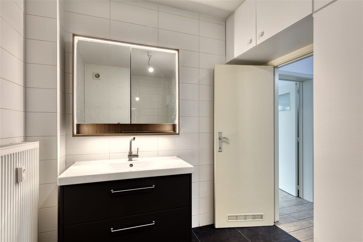 Image 8 : Appartement à 4000 LIÈGE (Belgique) - Prix 900 €