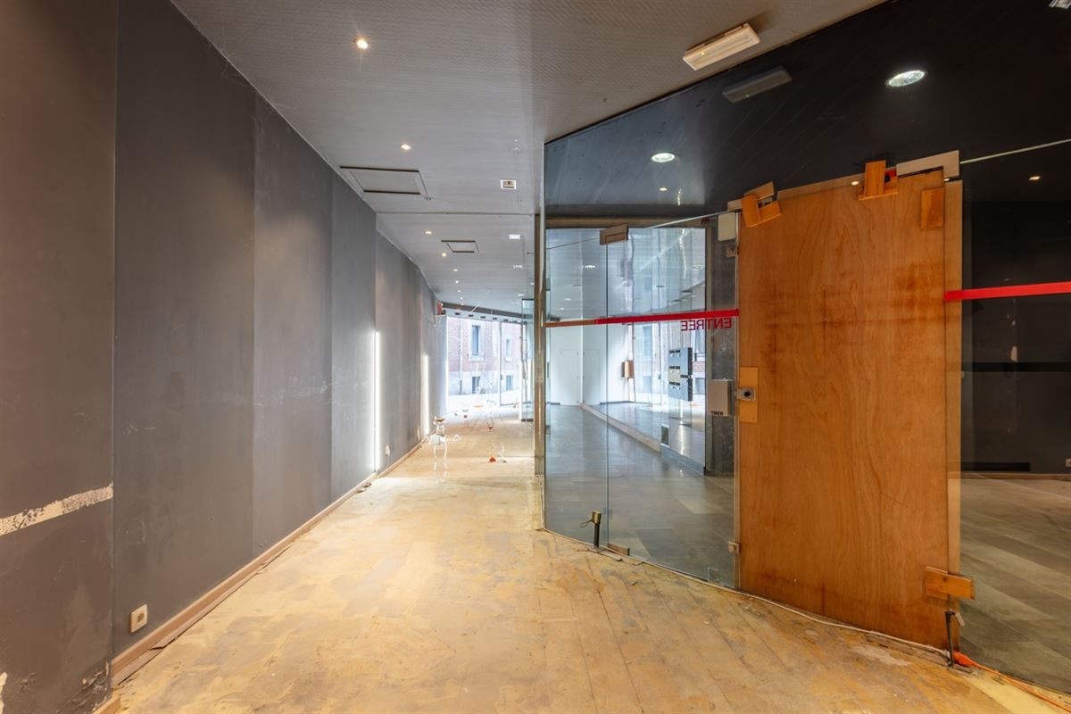 Image 12 : Commercial à 4000 LIÈGE (Belgique) - Prix 2.000 €
