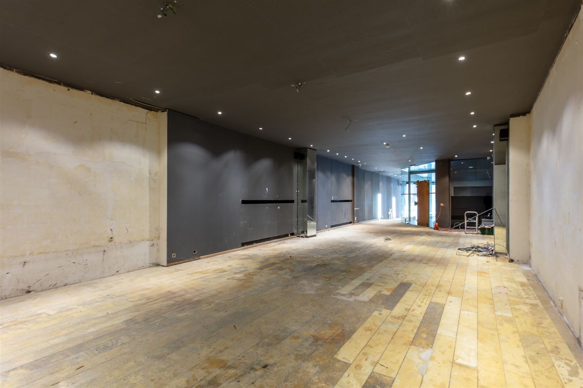 Image 10 : Commercial à 4000 LIÈGE (Belgique) - Prix 2.000 €