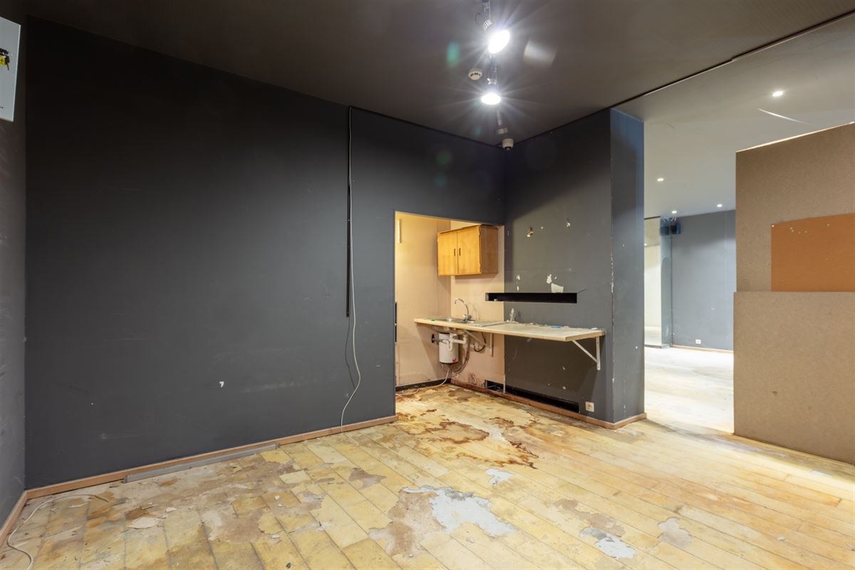 Image 14 : Commercial à 4000 LIÈGE (Belgique) - Prix 2.000 €
