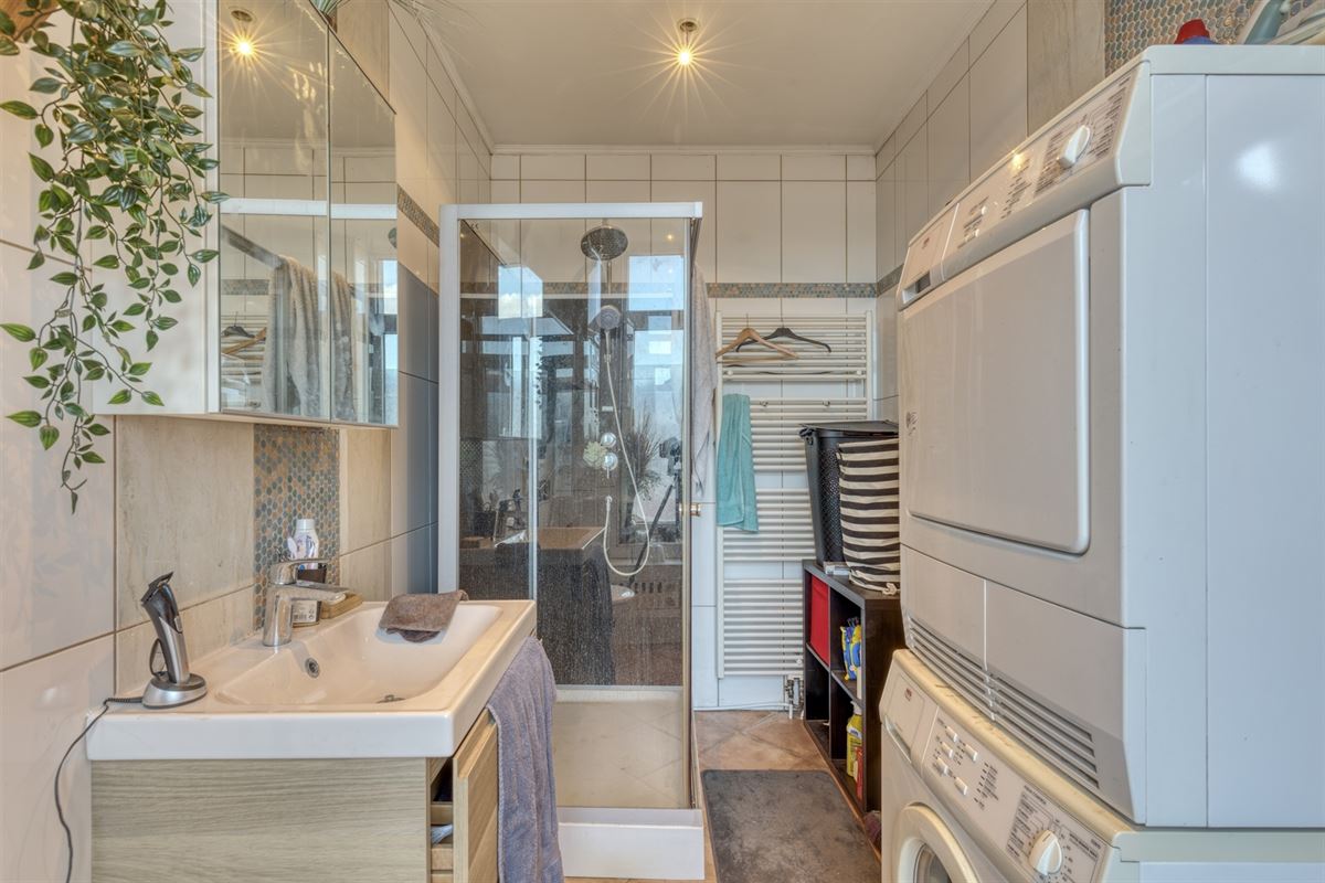 Image 10 : Immeuble de rapport à 4000 LIÈGE (Belgique) - Prix 360.000 €