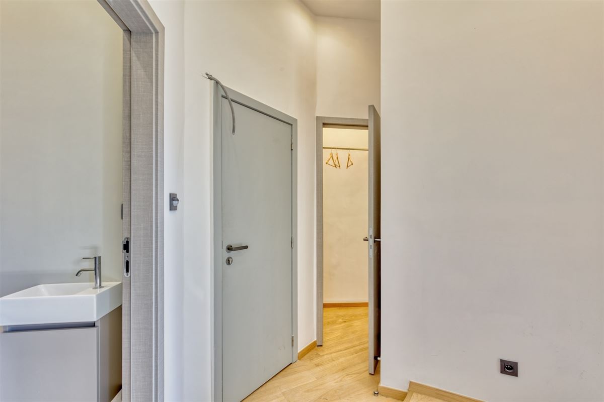 Image 21 : Appartement à 4020 LIÈGE (Belgique) - Prix 415.000 &euro;