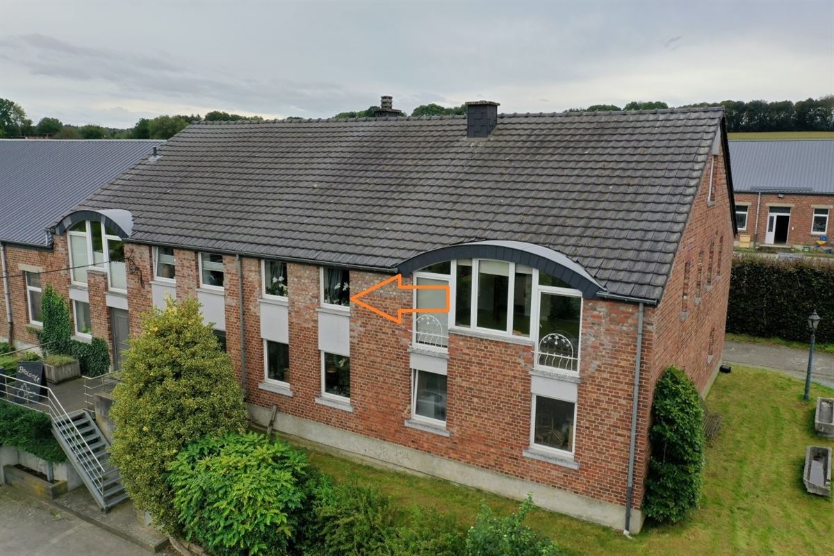Duplex-Wohnung mit 2 Schlafzimmern im ersten Obergeschoss
