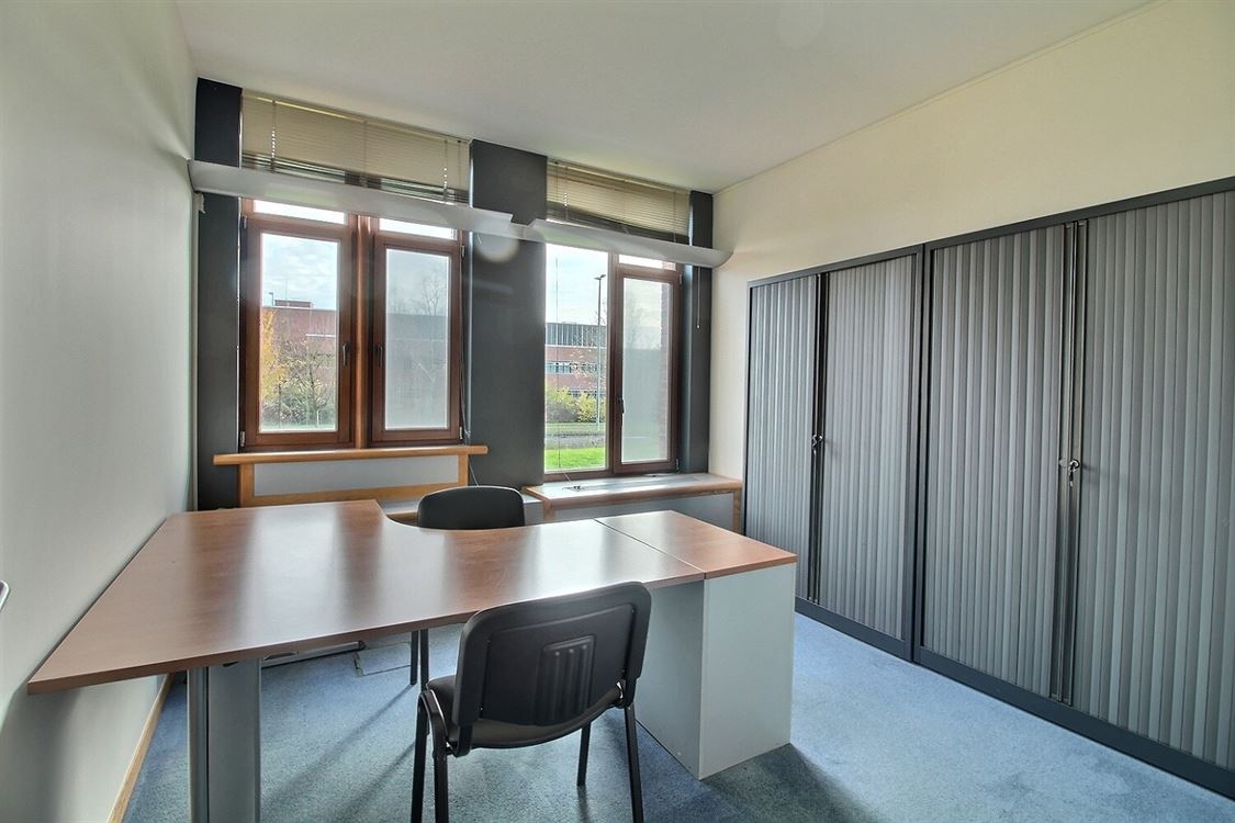 Bureaux à LOUVAIN-LA-NEUVE (0 chambre)