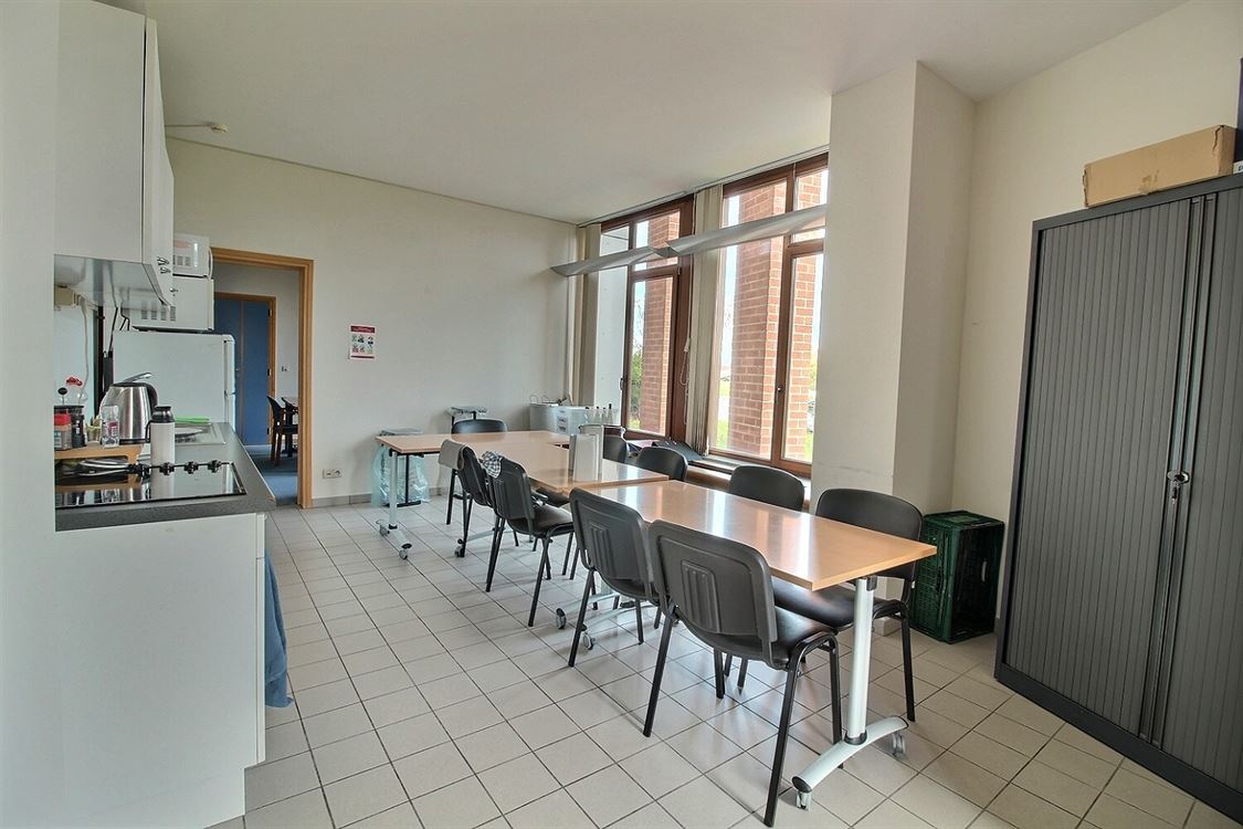 Bureaux à LOUVAIN-LA-NEUVE (0 chambre)