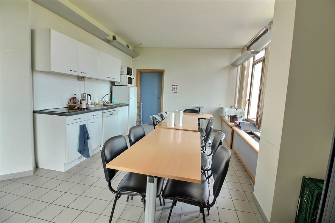 Bureaux à LOUVAIN-LA-NEUVE (0 chambre)