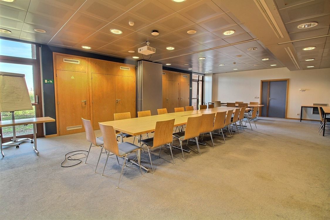 Bureaux à LOUVAIN-LA-NEUVE (0 chambre)
