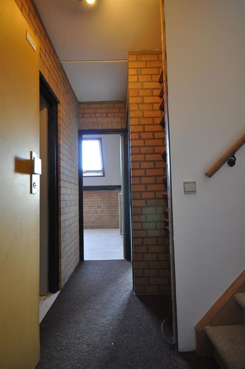 Appart./duplex à WOLUWE-SAINT-LAMBERT (2 chambres)