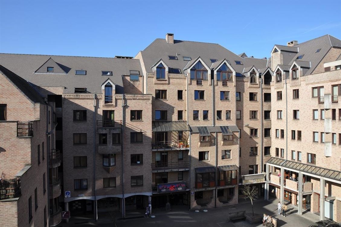 Appart./duplex à WOLUWE-SAINT-LAMBERT (2 chambres)