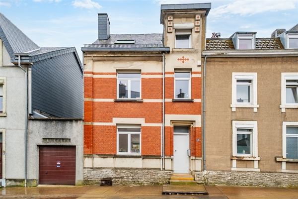 Maison de maître - 4 ch en bon état dans le centre d'Arlon