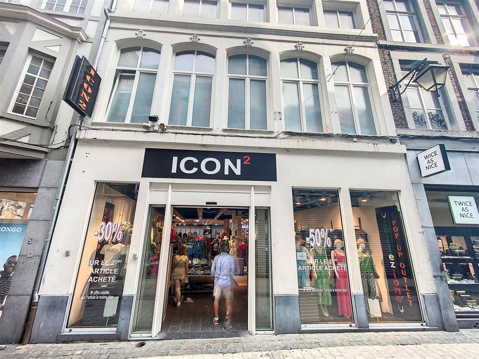 Immeuble commerçial