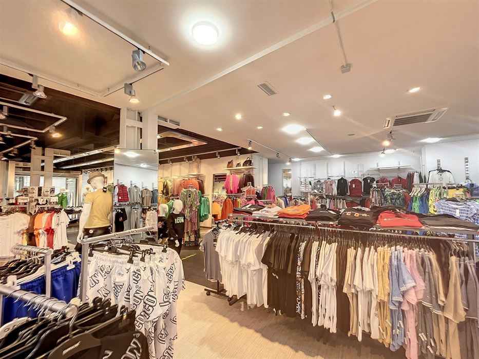 Immeuble commerçial