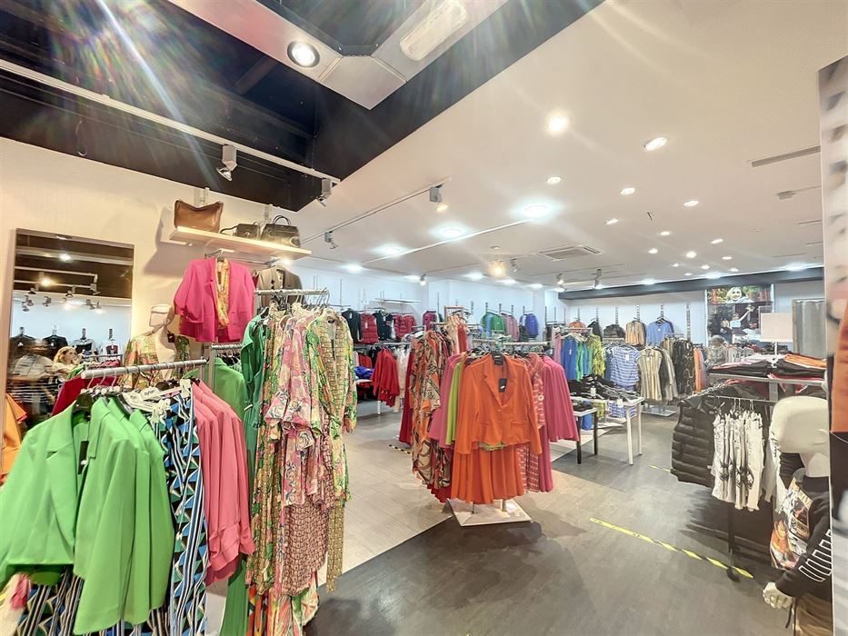 Immeuble commerçial