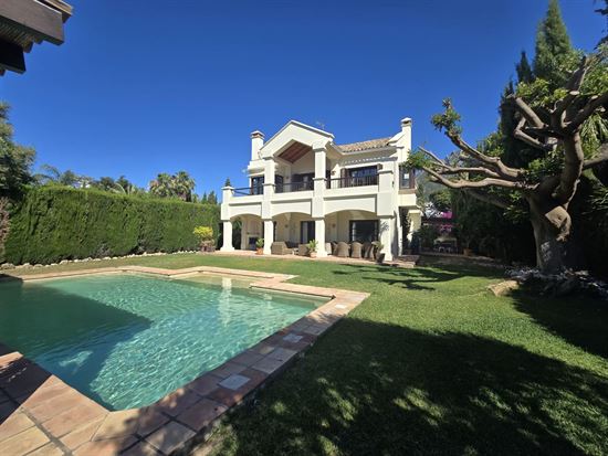 Villa standing
