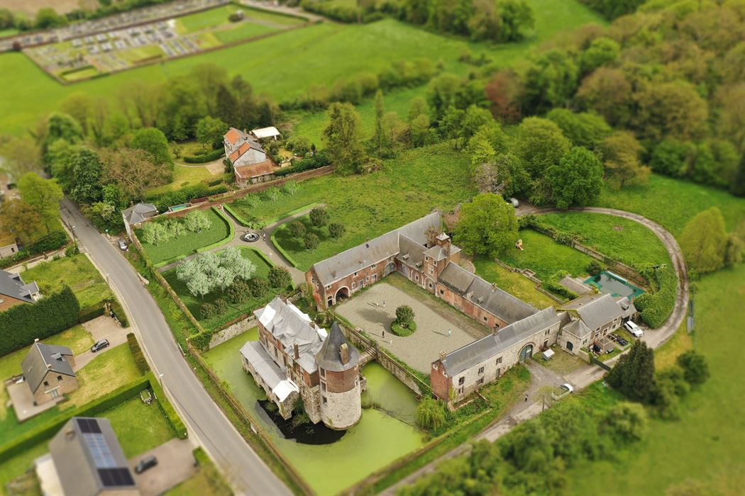 Château, manoir, gentilhommière