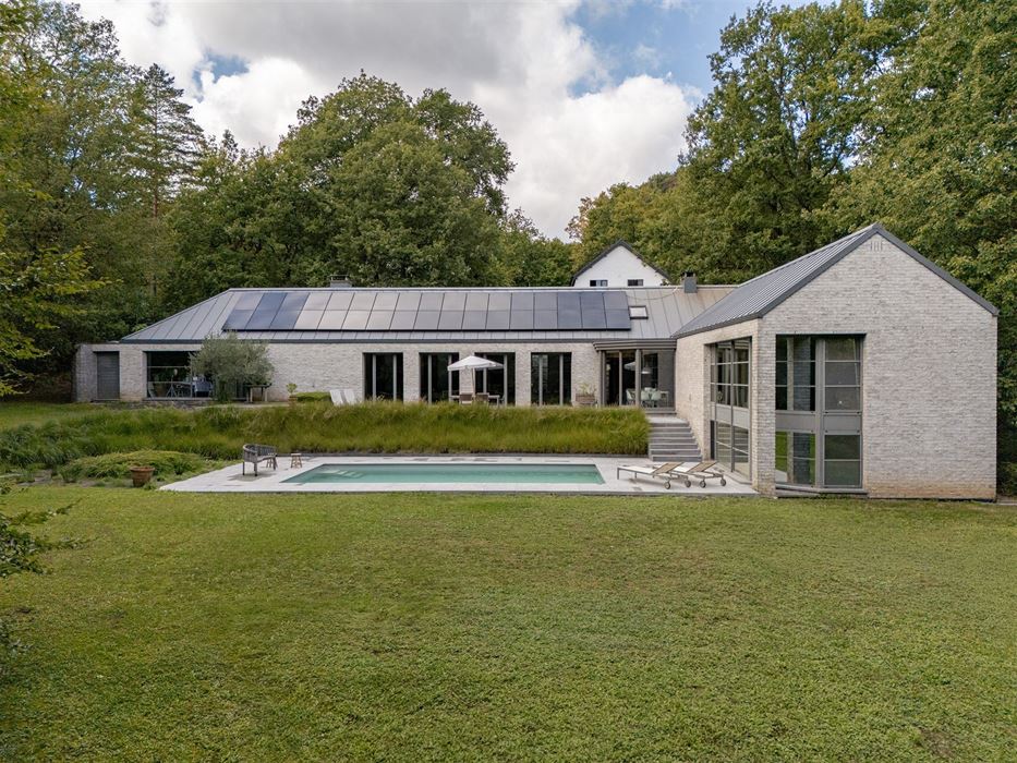 Villa standing