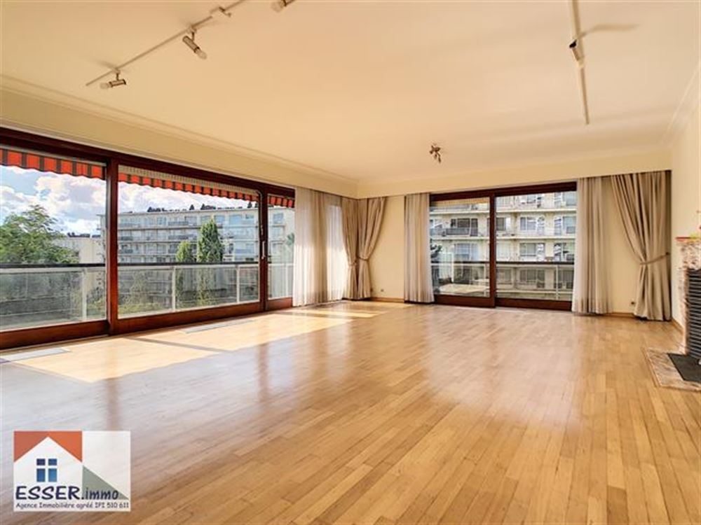 Appartement - Te koop - 1180 Uccle