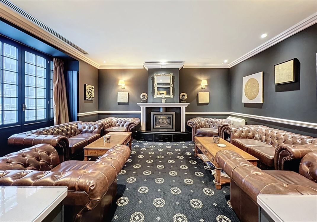 Immeuble commercial - À vendre - 1050 Bruxelles