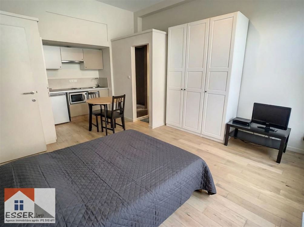 Studio - À louer - 1150 Woluwe-Saint-Pierre