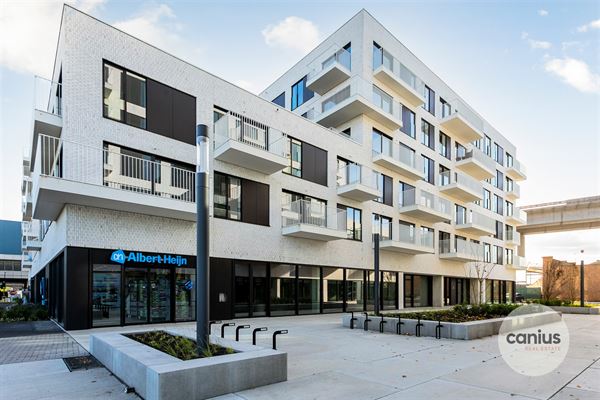 LEUK APPARTEMENT MET 2 SLAAPKAMERS EN PARKING