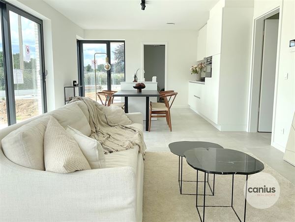 APPARTEMENT MET 3 SLAAPKAMERS EN 2 TERRASSEN