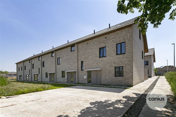 ENERGIEZUINIGE HOB MET 3/4 SLKS + TUIN & PARKING
