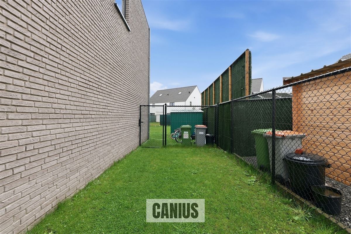 MODERNE WONING MET 3 SLKS & TUIN