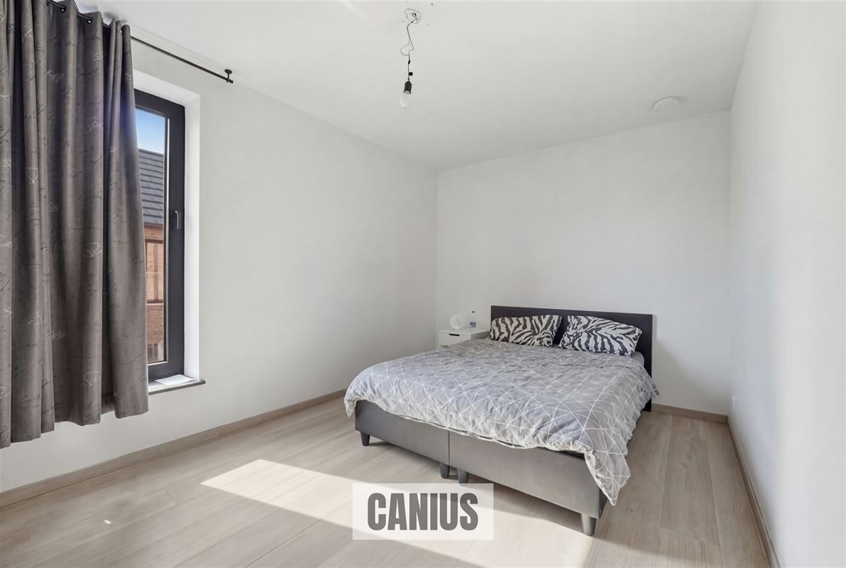 RECENTE WONING MET 3 SLKS NABIJ HET STADSCENTRUM
