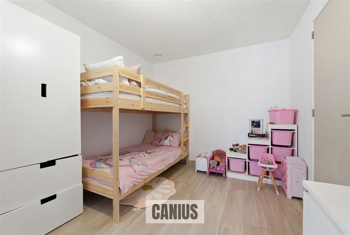 RECENTE WONING MET 3 SLKS NABIJ HET STADSCENTRUM