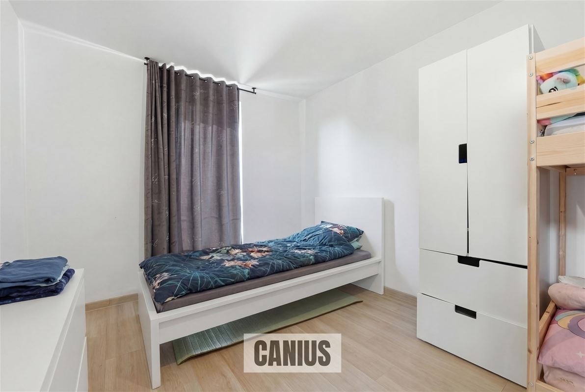 RECENTE WONING MET 3 SLKS NABIJ HET STADSCENTRUM