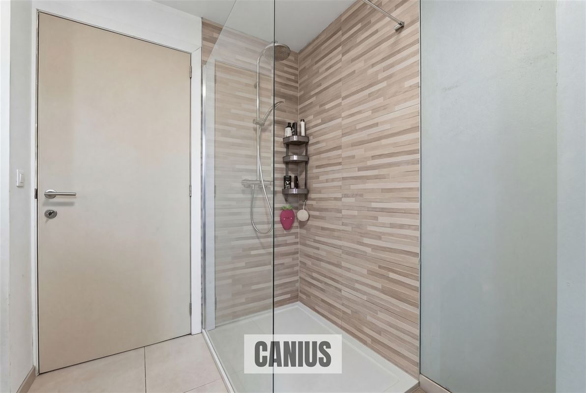 RECENTE WONING MET 3 SLKS NABIJ HET STADSCENTRUM