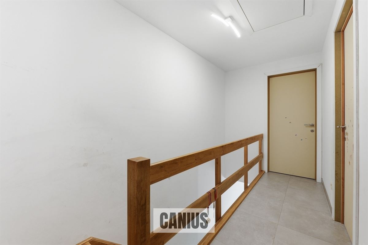 LEUKE WONING MET 3 SLPKS NABIJ HET CENTRUM