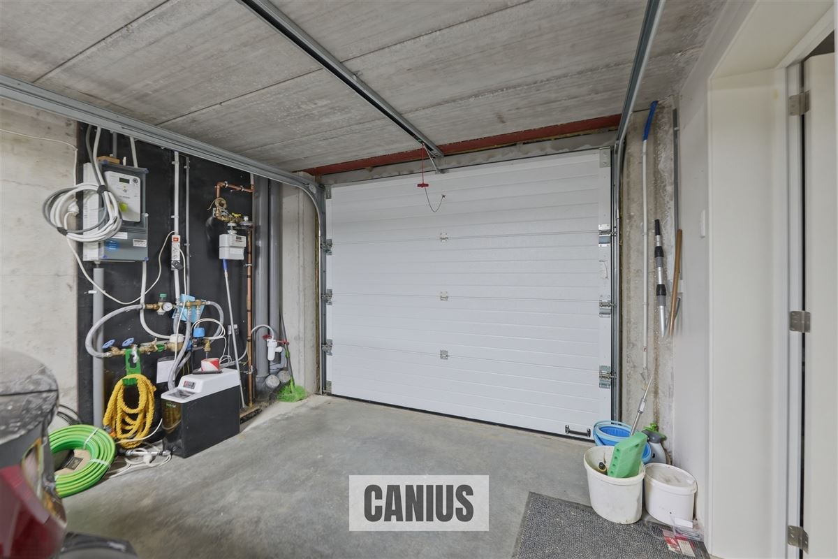 STIJLVOLLE, ENERGIEZUINIGE WONING MET LIFT, 3 SLAAPKAMERS EN PRACHTIGE TUIN NABIJ CENTRUM LANDEN
