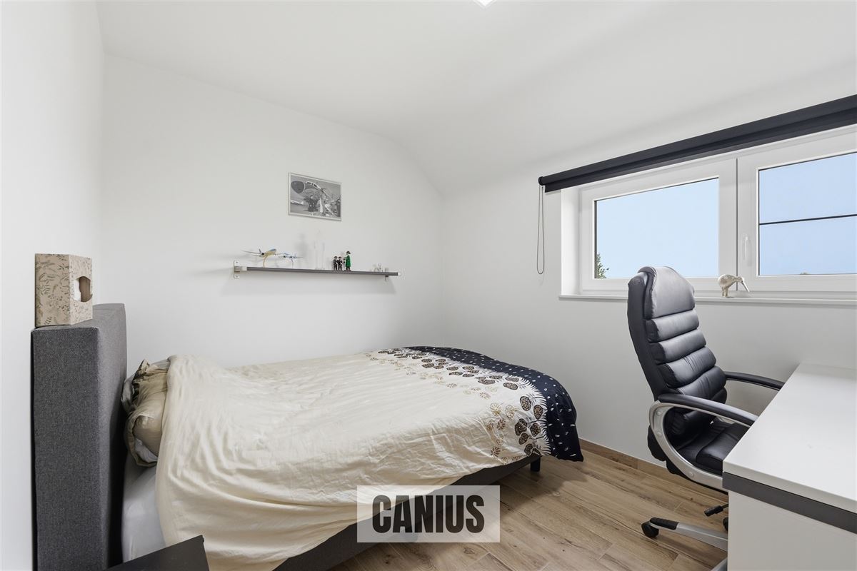 STIJLVOLLE, ENERGIEZUINIGE WONING MET LIFT, 3 SLAAPKAMERS EN PRACHTIGE TUIN NABIJ CENTRUM LANDEN
