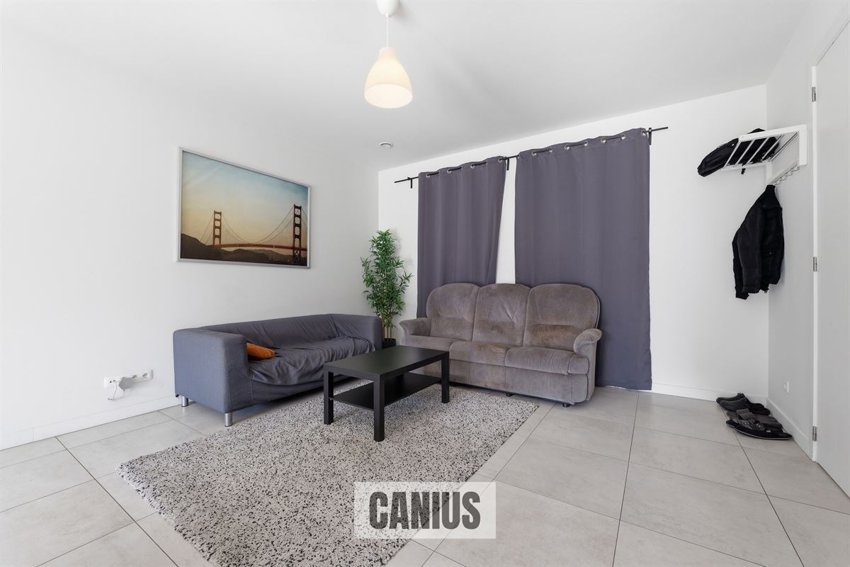 MODERNE WONING MET 3 SLKS & TUIN