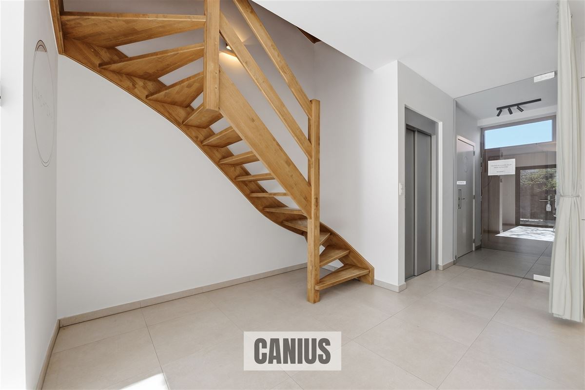 WONING MET LIFT NABIJ HET CENTRUM