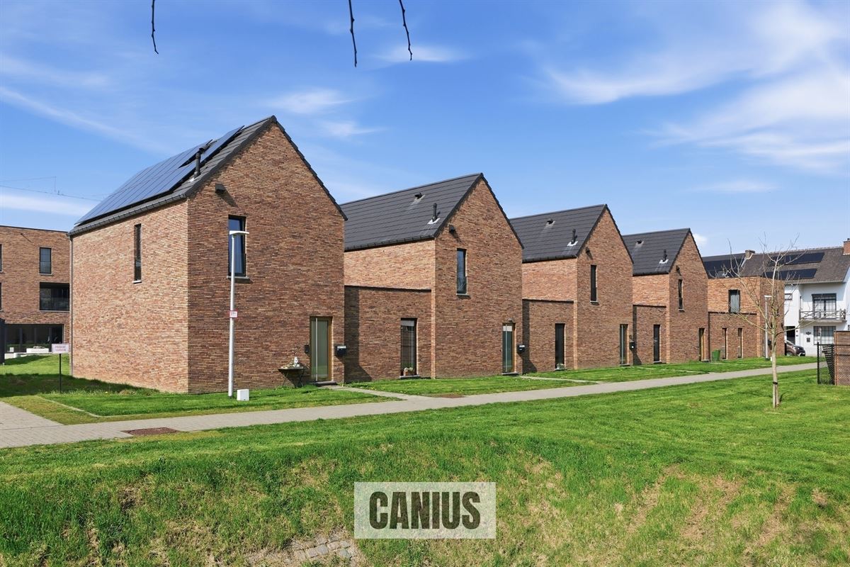 KNAPPE WONING NABIJ HET CENTRUM