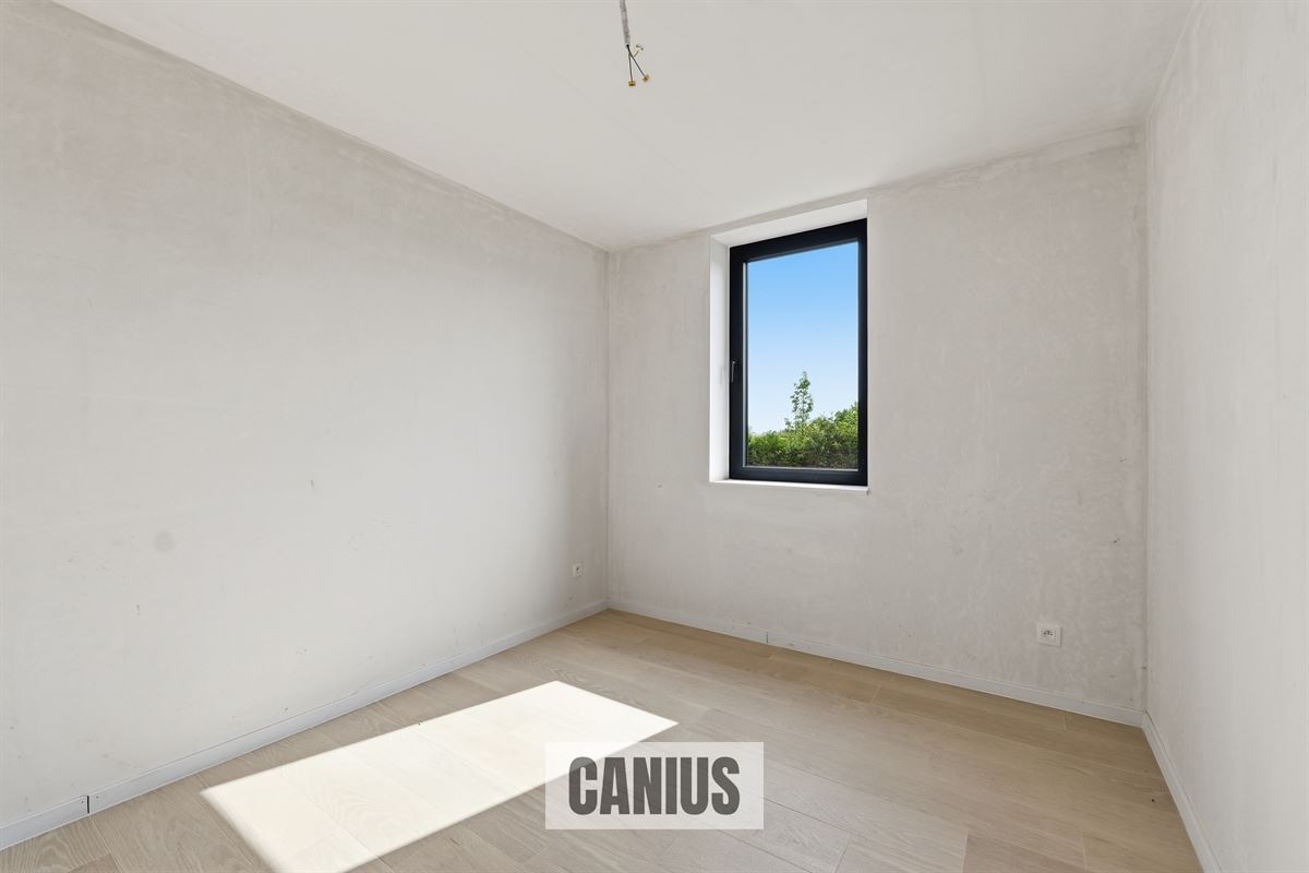 KNAPPE NIEUWBOUWWONING MET 3 SLPKS